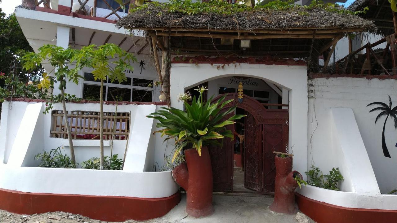 Zaina'S Beach House Nungwi Exterior photo